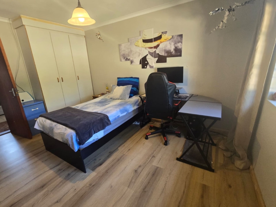 3 Bedroom Property for Sale in Blanco Western Cape